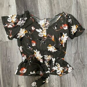 Green Floral Blouse Top for Women Size Medium